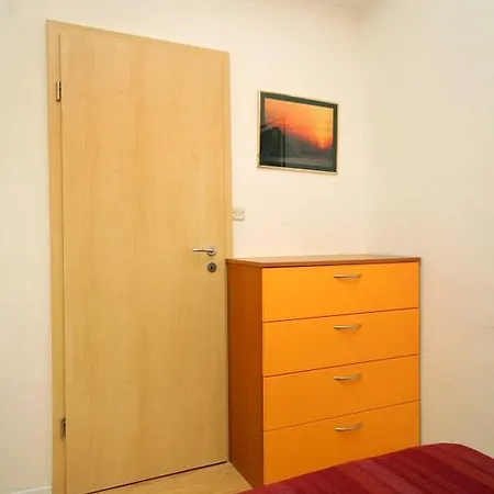 Apartment 8833a